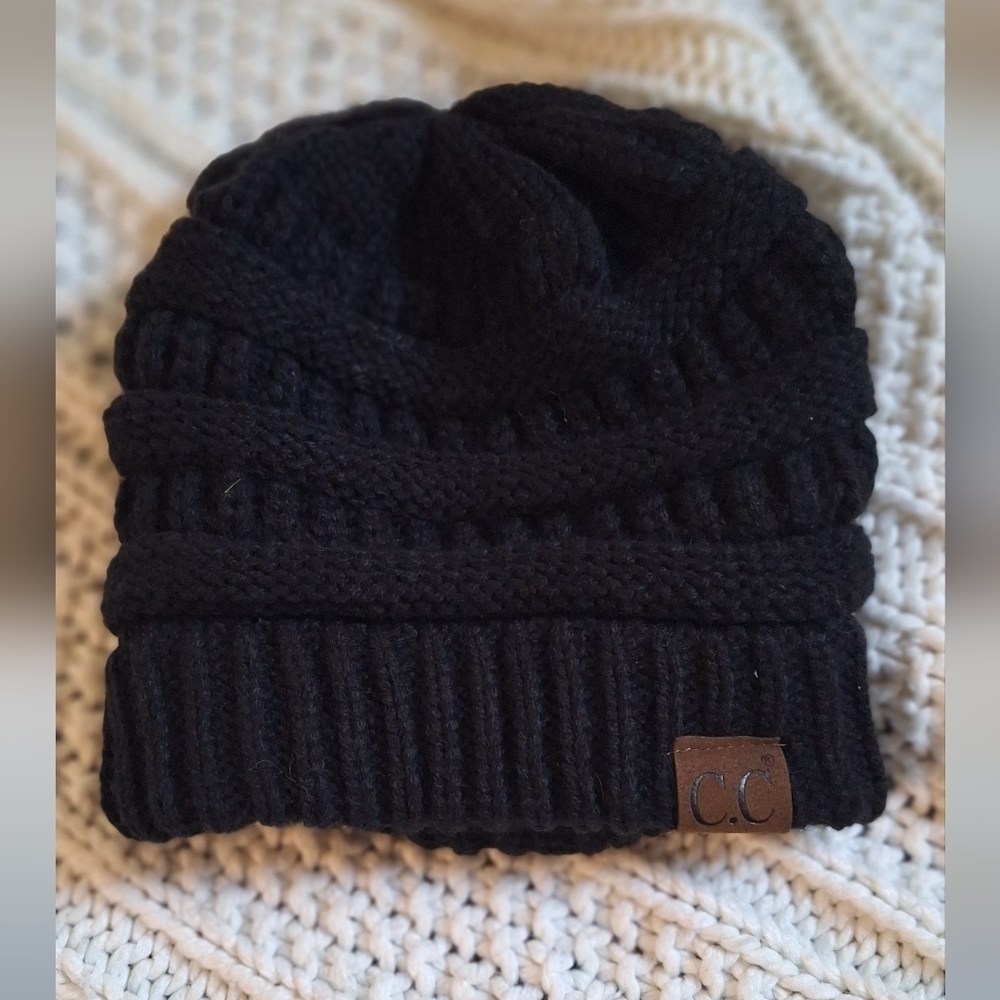 C.C Womens Classic Black Knit Hat -super Cozy!